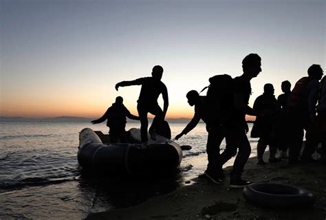 Syrian Refugees Arrive On Greek Shores Nbc News