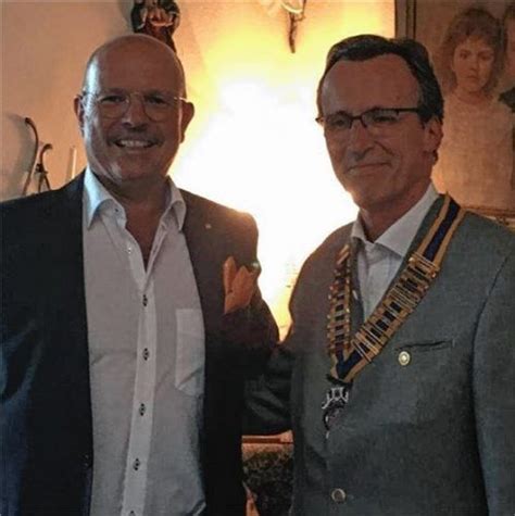 Ovb Heimatzeitungen Dr Busch Neuer Rotary Pr Sident