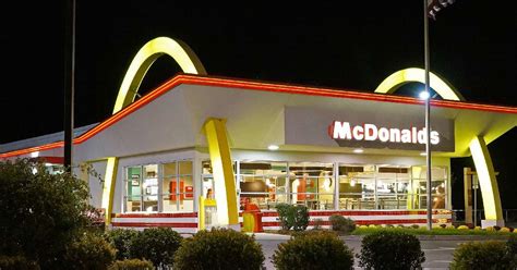 Top 10 Largest Fast Food Restaurant Chains In The World