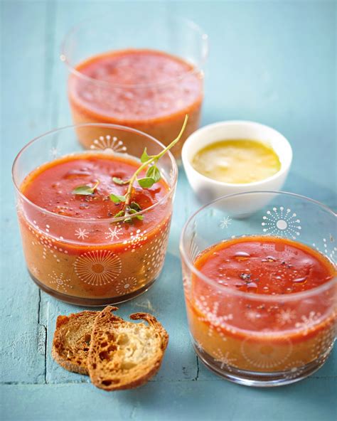 Recette gaspacho de tomates à l aïoli Marie Claire