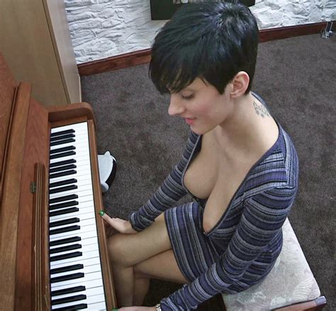 Piano Lessons Sniz Porn