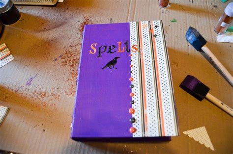 Halloween: DIY Spell Book - See Vanessa Craft