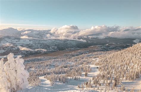 A Guide to British Columbia’s Top Ski Resorts - Haven Lifestyles