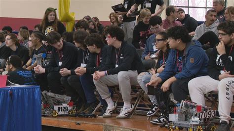 New England Tech hosts 18th FIRST Tech Challenge for high school students