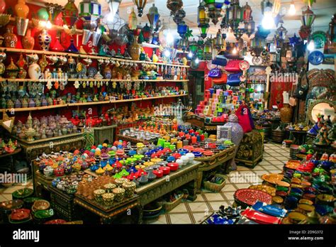 Assiettes Ceramique Marrakech Maroc Banque De Photographies Et Dimages