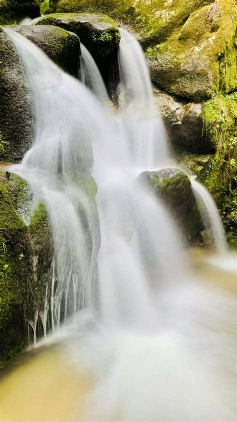 Leserfoto Wasserfall In Der Wolfsschlucht In Bad Kreuzen Perg