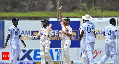 St Test Imam Ul Haq Anchors Nervy Chase As Pakistan Win Galle Test By