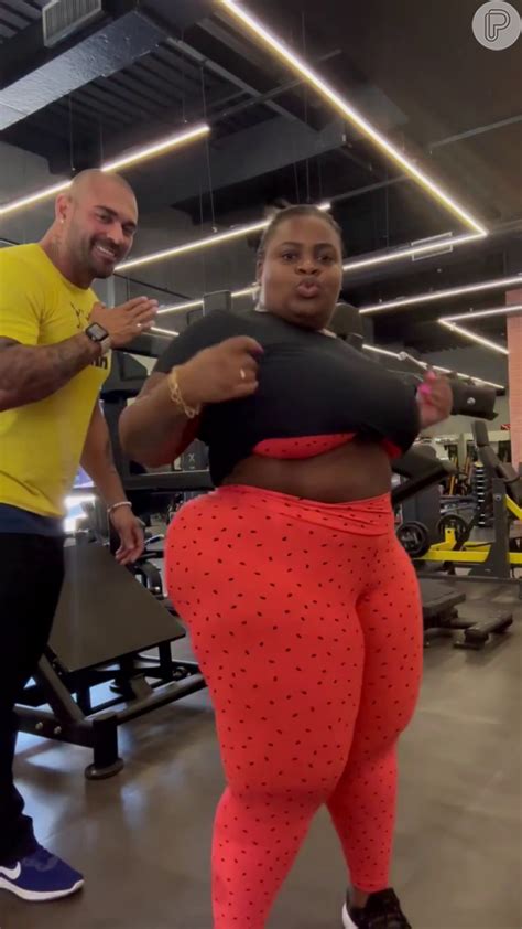 26 Kg Mais Magra Jojo Todynho Exibe Barriga E Valoriza Bumbum Volumoso