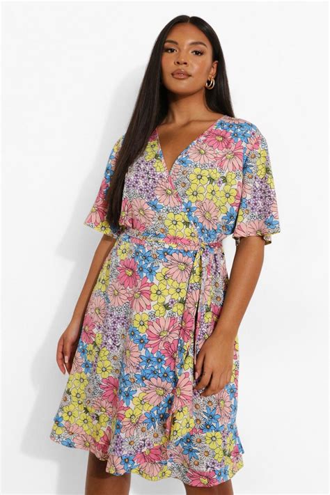 Plus Daisy Print Wrap Ruffle Tea Dress Boohoo Usa