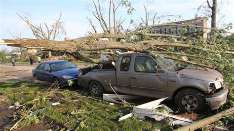 Así arrasó un potente tornado Ohio dejando a más de 5 millones de