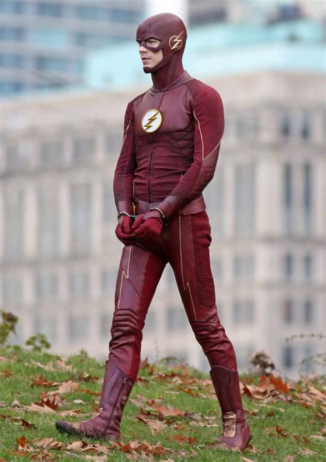 Grant Gustin Flash Costume