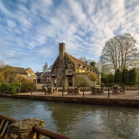 Best riverside hotels in the UK for 2022