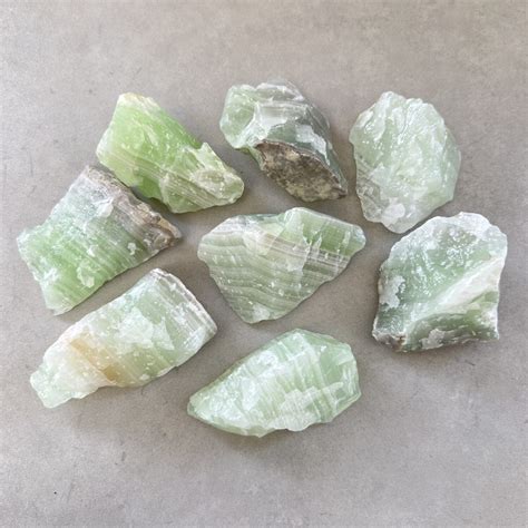 Emerald Calcite Raw Ecr02 C2 Chakra Wholesale