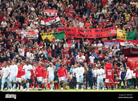 Manchester United fans protest against the ownership of the club by the ...