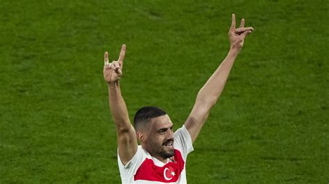 Uefa Investigates Turkeys Merih Demiral For Ultra Nationalist Salute