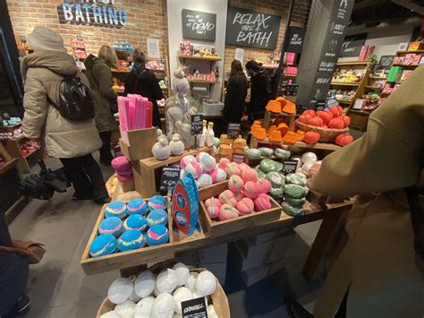 50割引ブラック系注文割引 LUSH ボディソープ ボディケアブラック系 OTA ON ARENA NE JP