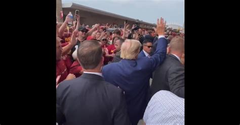 Watch: Trump Mobbed by Supporters Chanting 'USA!' After Arriving at ...