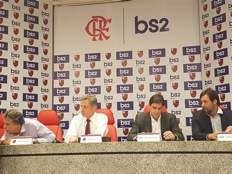 Diretoria Do Flamengo Apresenta Oficialmente O Novo Patrocinador E