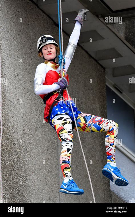 Volunteers abseiling down the side of Southend Hospital’s 154ft tower ...