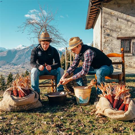 Farina Per Polenta Bio Ai Mais Antichi E Grano Saraceno Agrigal