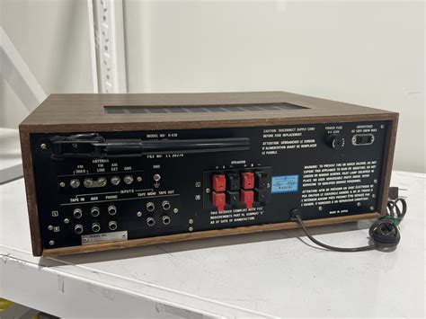 Urban Auctions Lloyds Stereo Receiver Model H430 Powers Up