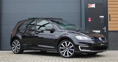 Volkswagen Golf 1 4 TSI GTE PANO LEER STOELVER DEALER ONDER ELEKTRISCHE