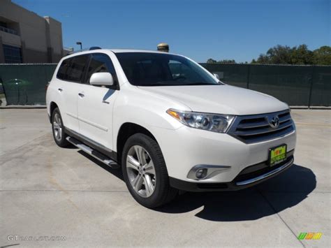 Blizzard White Pearl Toyota Highlander Limited