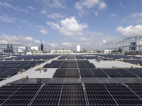 Koelnmesse Baut Größte Innerstädtische Photovoltaik Anlage Kölns