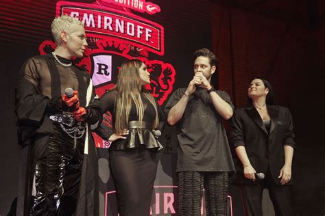 RBD em evento Q A da Smirnoff RBD na Cidade do México México 19 07 23