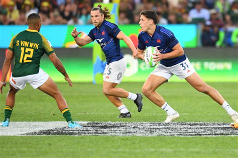 Rugby Les Bleus S Inclinent En Finale Face L Afrique Du Sud Au