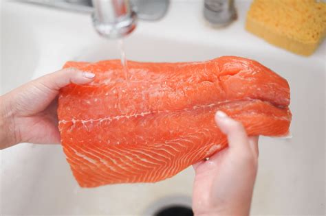 How To Smoke Salmon Easy Smoked Salmon Recipe Hungry Huy