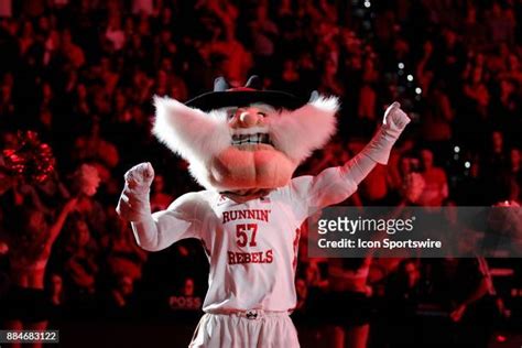 Unlv Mascot Photos and Premium High Res Pictures - Getty Images