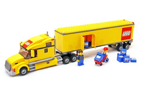 LEGO City Truck - LEGO set #3221-1 (Building Sets > City)