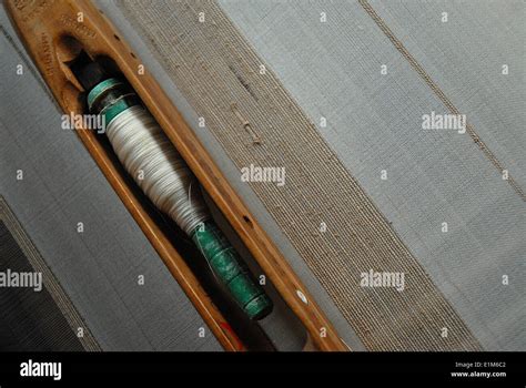 Weaving shuttle hi-res stock photography and images - Alamy