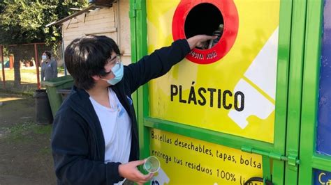 Curicó Campaña de reciclaje comienza con instalación de puntos limpios