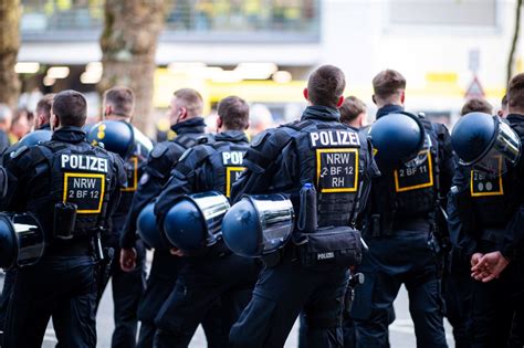 EM 2024 Terrorgefahr in Deutschland IS Anhänger rufen zu Anschlägen