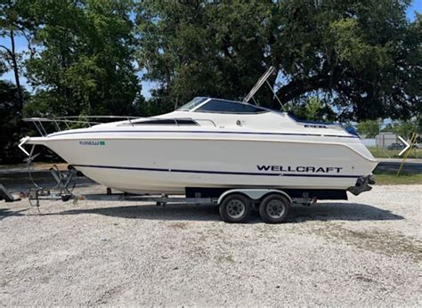 No Reserve Wellcraft Cruiser Cuddy Cabin Ft Boat For Sale For