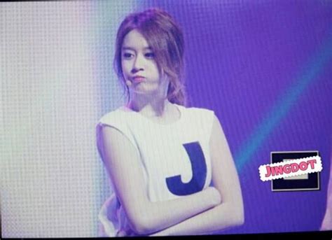 Pin By On Jiyeon Tara T Ara Jiyeon T Shirts For Women