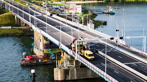 Werkzaamheden Haringvlietbrug Voorbij Nu Heinenoordtunnel Aan De Beurt