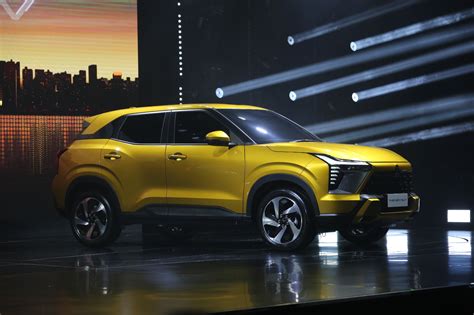 Mitsubishi Motors Ungkap Desain Exterior Model The New Suv