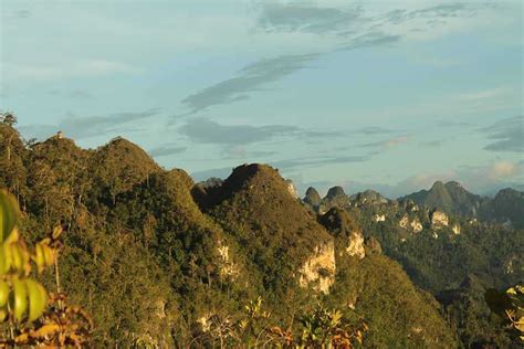 Kampung Merabu Eksotika Pegunungan Kapur Di Kabupaten Berau Koran