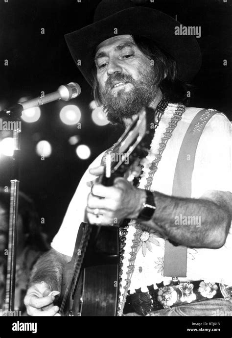 Willie nelson Black and White Stock Photos & Images - Alamy