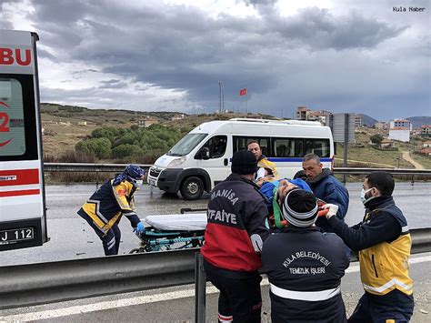 Yağışlı hava zincirleme kazaya neden oldu 4 yaralı ASAYİŞ