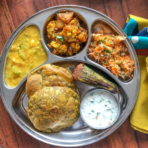 Portion Control Meal Plate Turai Moong Dal Bharwa Karela Aloo Gobi