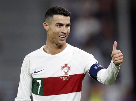 Aksi Dermawan Cristiano Ronaldo Dan Achraf Hakimi Bantu Korban Gempa