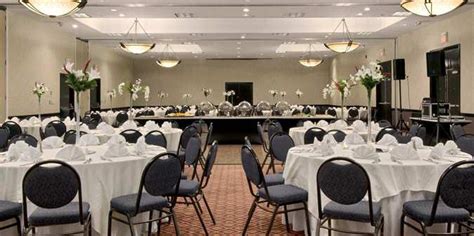 Hilton Cincinnati Airport | Venue, Florence | Price it out