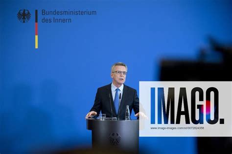 Thomas De Maiziere Pk Sicherheitsgesetze Deu Deutschland Germany