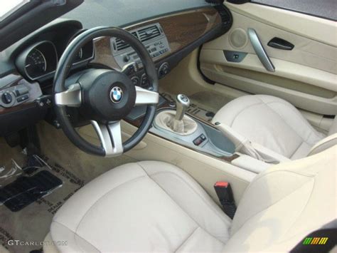 Beige Interior 2003 BMW Z4 3.0i Roadster Photo #67671034 | GTCarLot.com