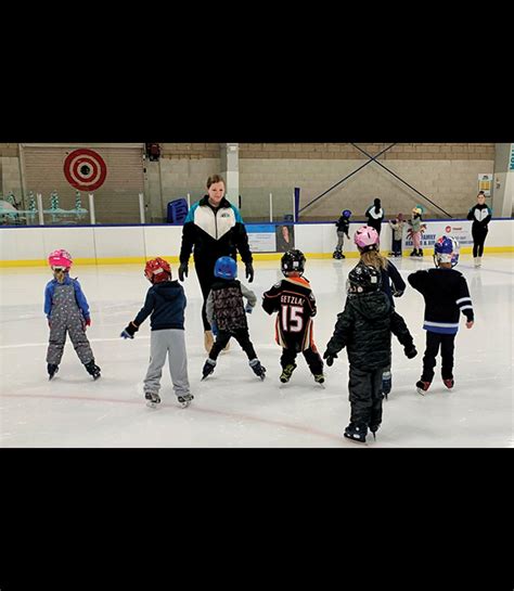 Learn To Skate Group And Private Lessons Skatetown Ice Arena Roseville Ca