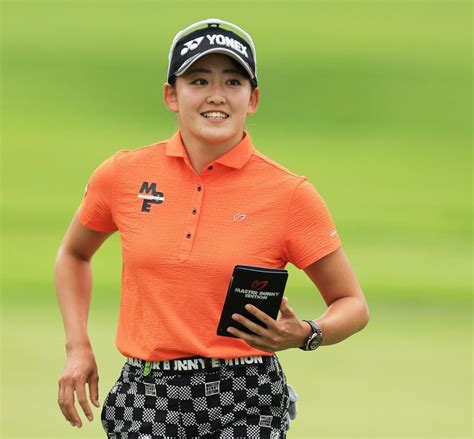 岩井千怜が史上3人目の初優勝からの2週連続vへ王手 11アンダーで単独首位「全部決めたい」ゴルフデイリースポーツ Online